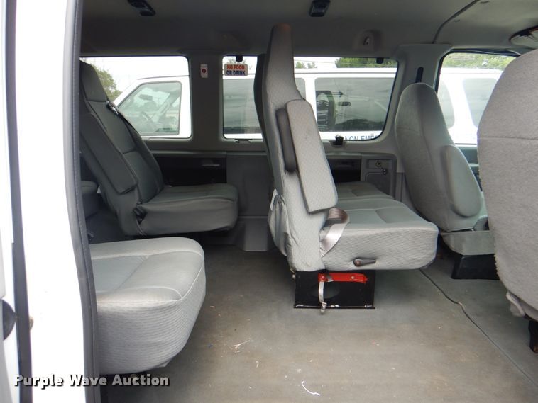 image for item ID9082 2008 Ford E150  van
