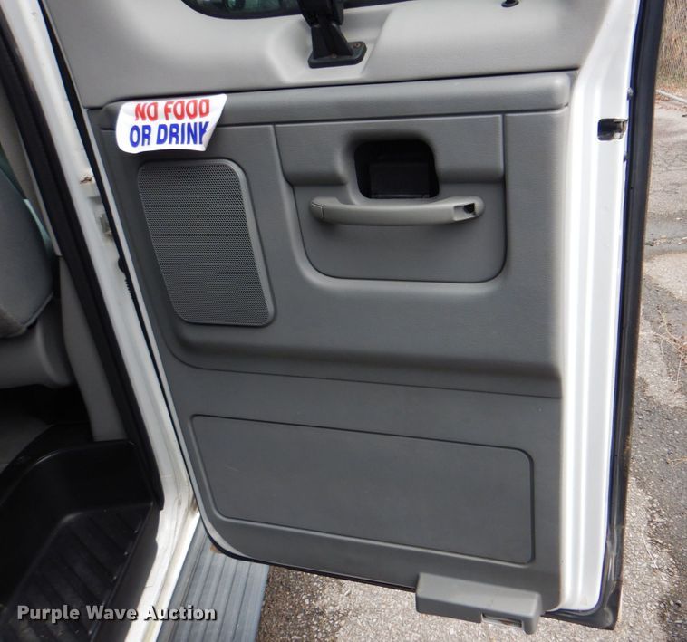 image for item ID9082 2008 Ford E150  van