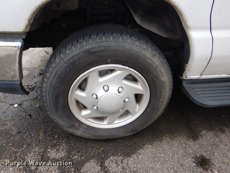 image for item ID9082 2008 Ford E150  van