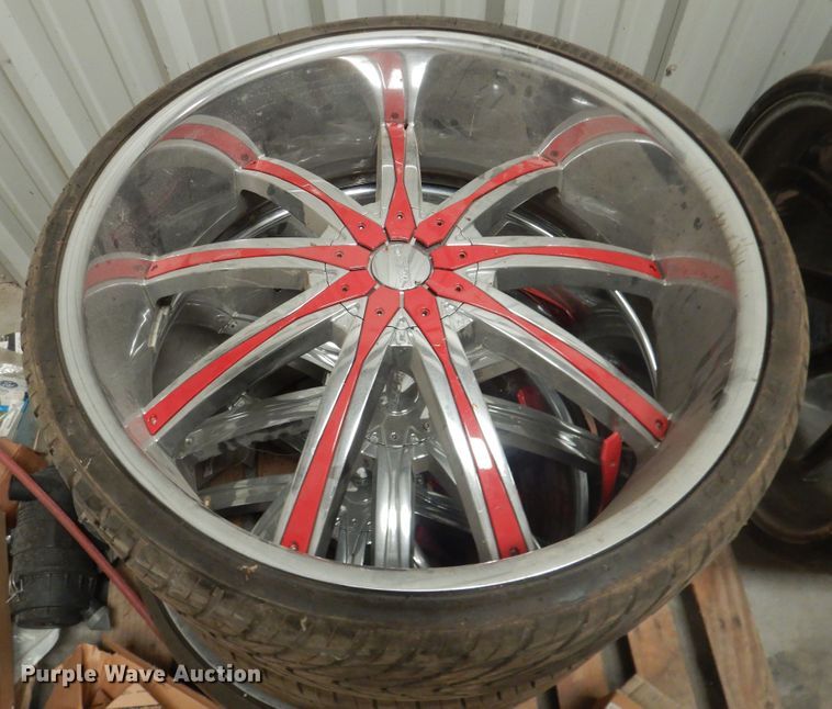 image for item IJ9409 Tires and wheels