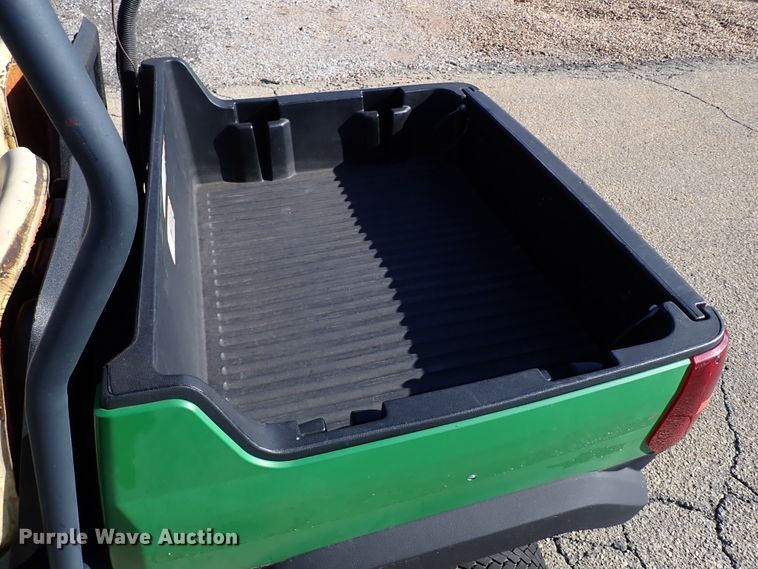 image for item IN9585 John Deere Gator CX  utility vehicle