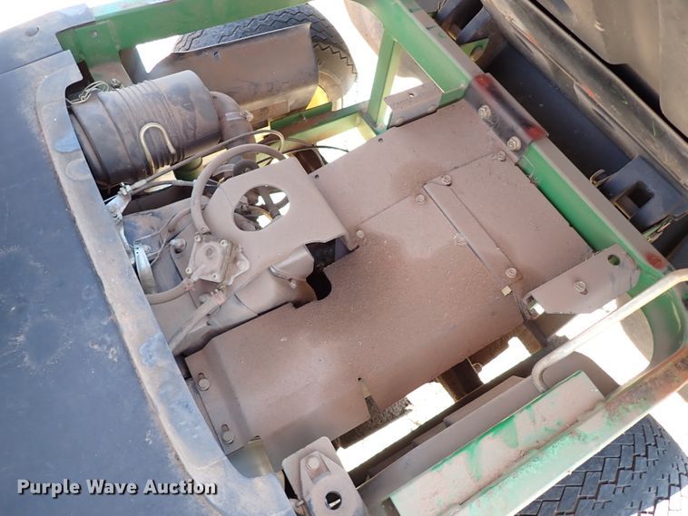 image for item IN9585 John Deere Gator CX  utility vehicle