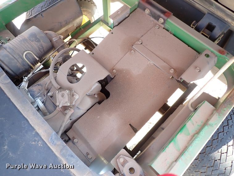 image for item IN9585 John Deere Gator CX  utility vehicle