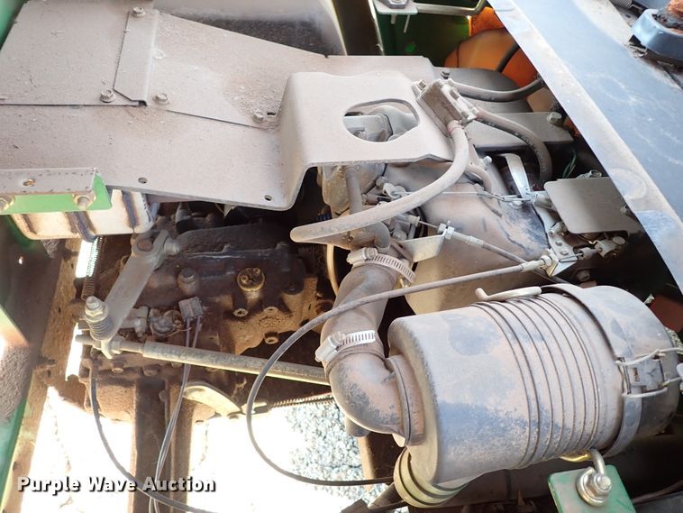 image for item IN9585 John Deere Gator CX  utility vehicle