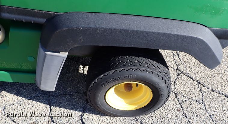 image for item IN9585 John Deere Gator CX  utility vehicle