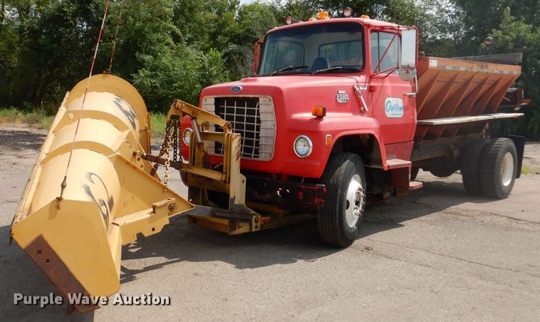 image for item IN9876 1985 Ford 8000  spreader truck