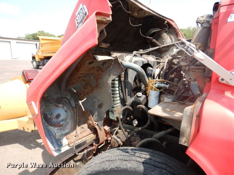 image for item IN9876 1985 Ford 8000  spreader truck