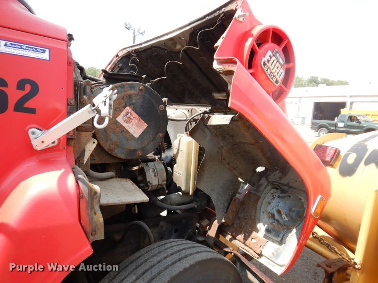 image for item IN9876 1985 Ford 8000  spreader truck