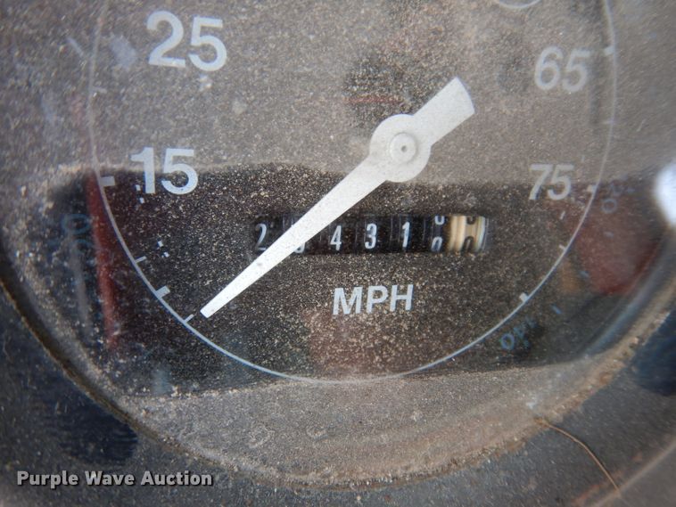 image for item IN9877 1984 Ford LN8000  dump truck