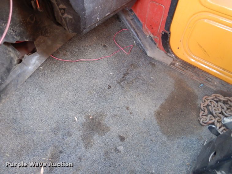 image for item IN9877 1984 Ford LN8000  dump truck