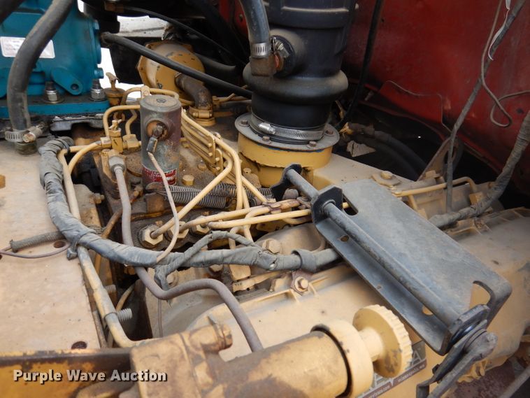 image for item IN9877 1984 Ford LN8000  dump truck