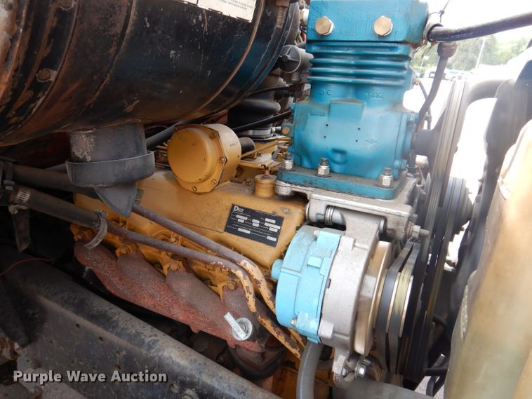 image for item IN9877 1984 Ford LN8000  dump truck