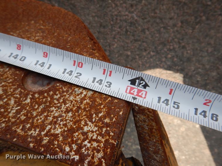 image for item IN9878 1986 Ford LN8000  dump truck