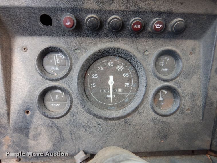 image for item IN9878 1986 Ford LN8000  dump truck