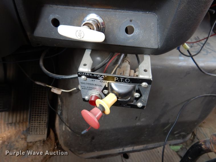 image for item IN9878 1986 Ford LN8000  dump truck