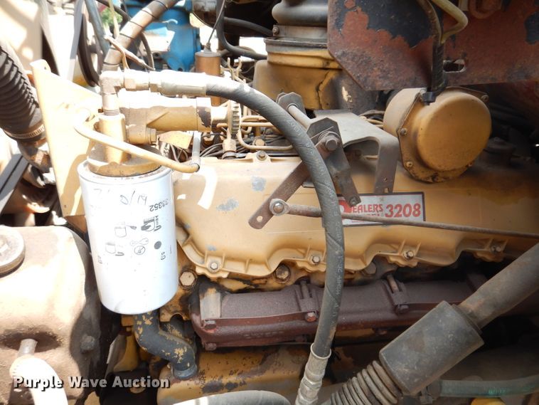 image for item IN9878 1986 Ford LN8000  dump truck