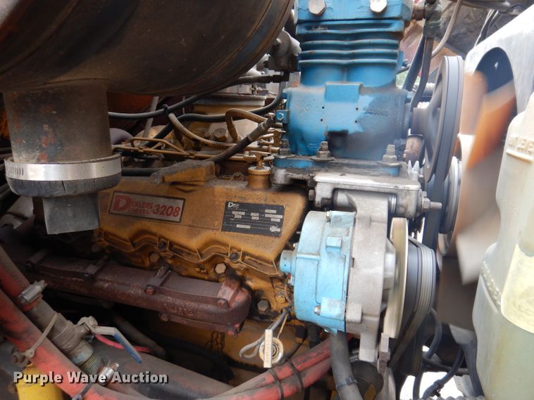 image for item IN9878 1986 Ford LN8000  dump truck