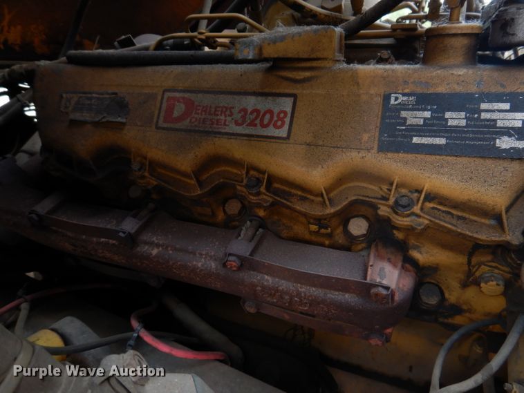 image for item IN9878 1986 Ford LN8000  dump truck