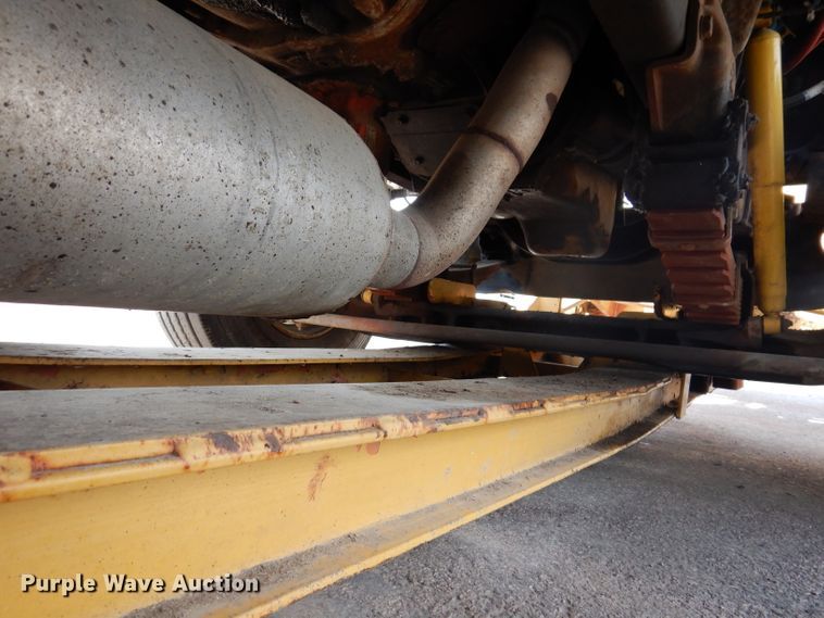 image for item IN9878 1986 Ford LN8000  dump truck