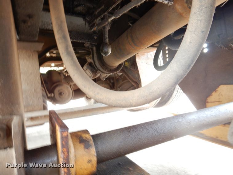 image for item IN9878 1986 Ford LN8000  dump truck