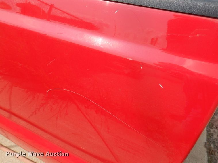 image for item IN9879 2003 Ford F250  pickup truck bed