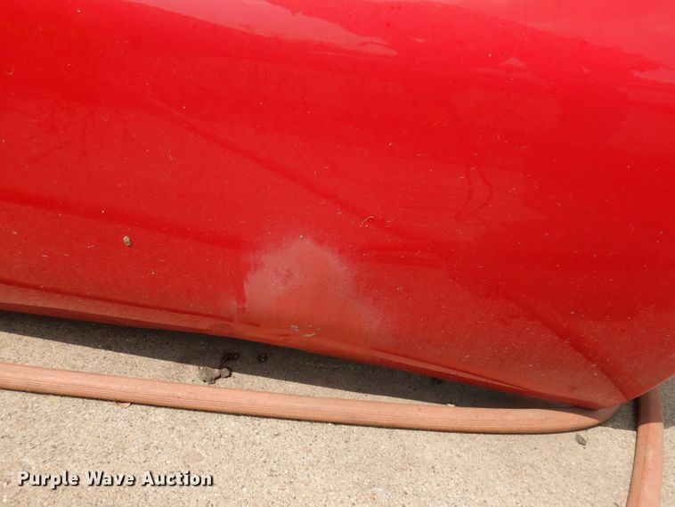 image for item IN9879 2003 Ford F250  pickup truck bed