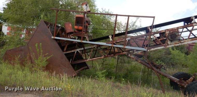 image for item IN9881 1964 Peerless Screener 2177  screening plant