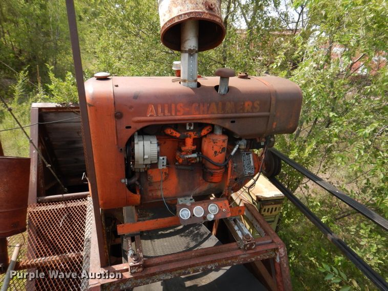 image for item IN9881 1964 Peerless Screener 2177  screening plant