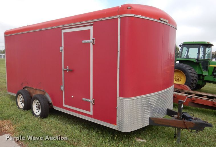 image for item IN9886 2004 H & H  enclosed cargo trailer