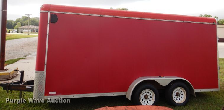 image for item IN9886 2004 H & H  enclosed cargo trailer