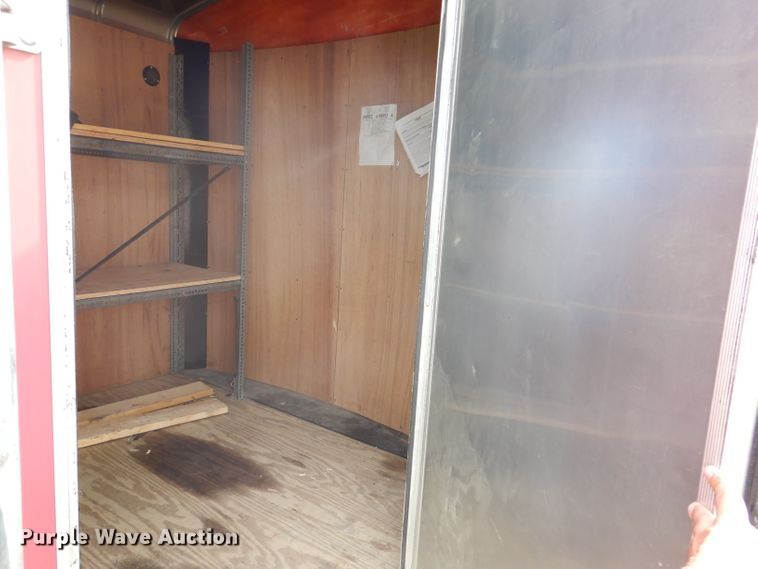 image for item IN9886 2004 H & H  enclosed cargo trailer