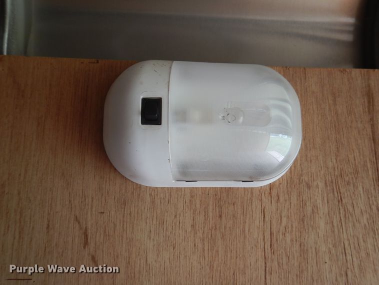 image for item IN9886 2004 H & H  enclosed cargo trailer