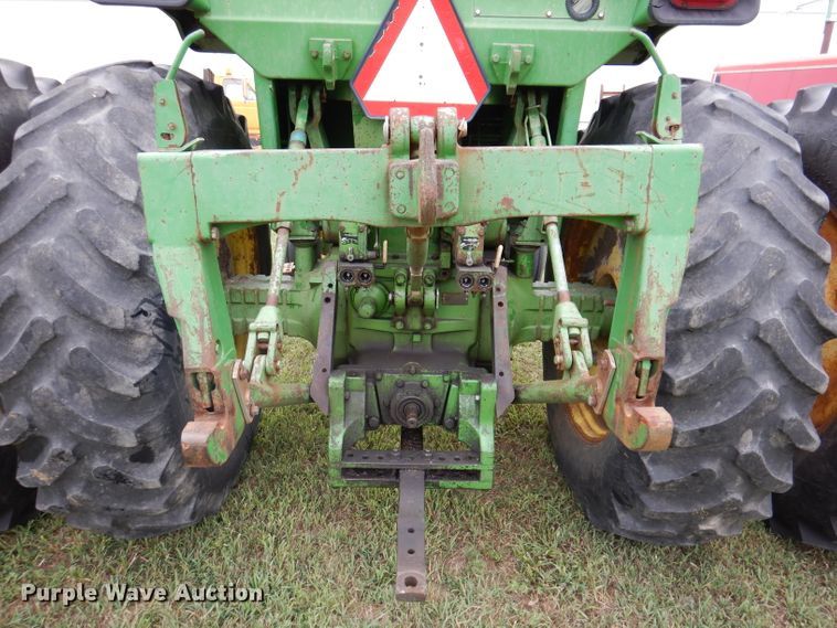 image for item IN9887 1976 John Deere 4630  tractor