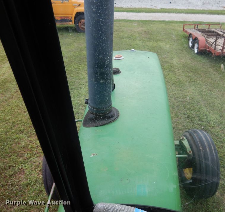 image for item IN9887 1976 John Deere 4630  tractor