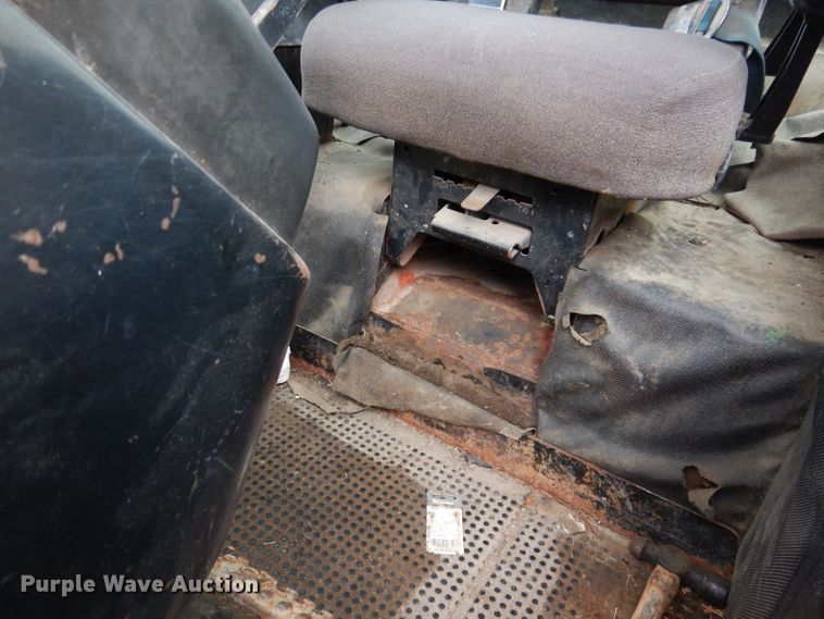 image for item IN9887 1976 John Deere 4630  tractor