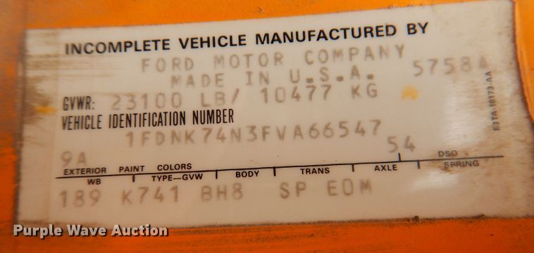 image for item IN9888 1985 Ford F700  dump flatbed truck