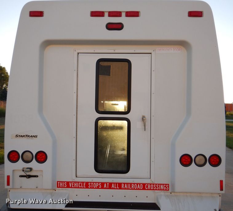 image for item IN9906 2010 Ford E450  shuttle bus
