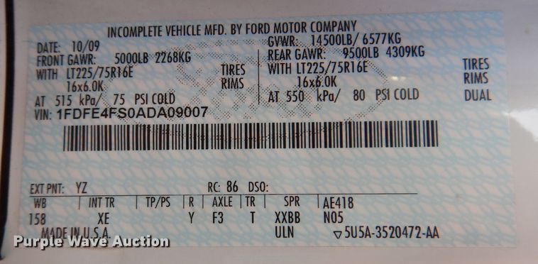 image for item IN9906 2010 Ford E450  shuttle bus
