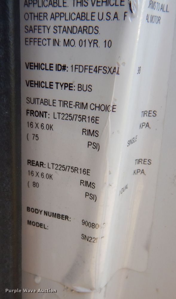 image for item IN9907 2010 Ford E450  shuttle bus