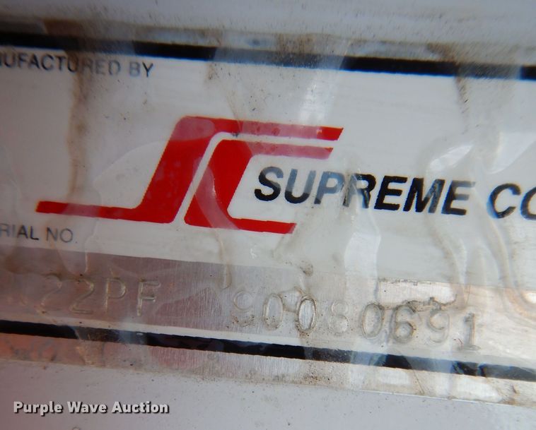 image for item IN9907 2010 Ford E450  shuttle bus