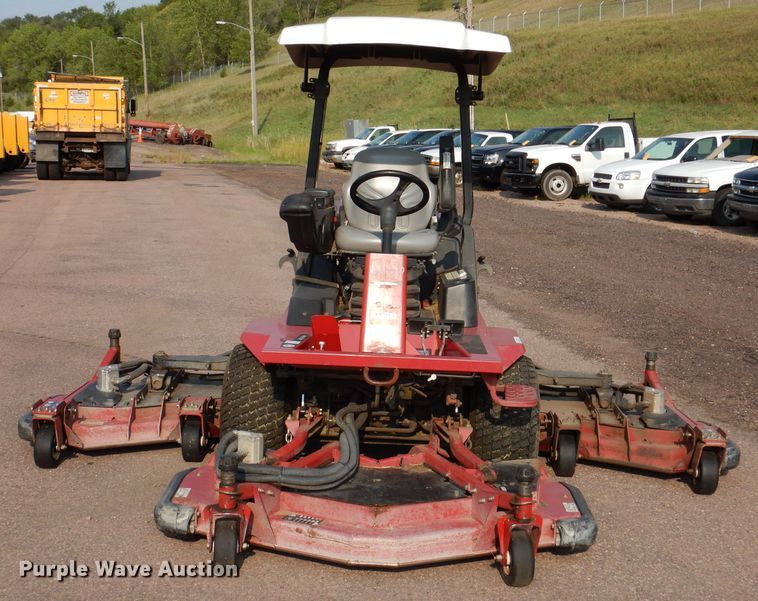 image for item IN9916 2013 Toro Groundsmaster 4000D  ZTR lawn mower