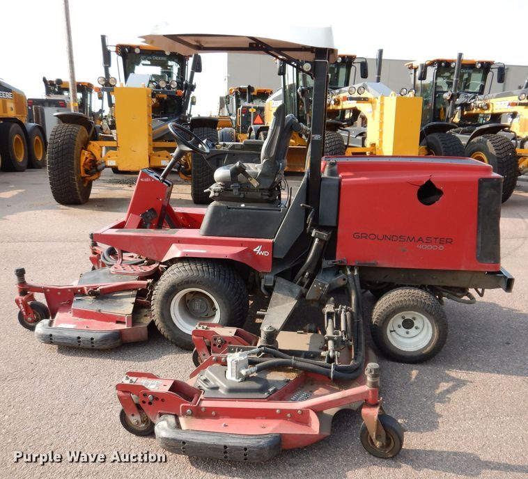 image for item IN9916 2013 Toro Groundsmaster 4000D  ZTR lawn mower