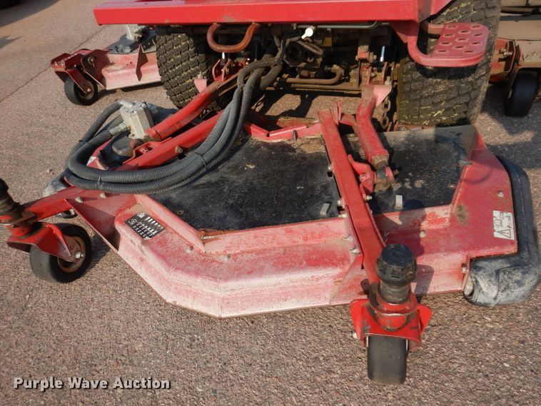 image for item IN9916 2013 Toro Groundsmaster 4000D  ZTR lawn mower