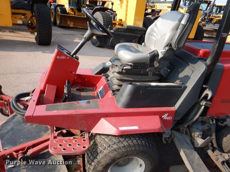 image for item IN9916 2013 Toro Groundsmaster 4000D  ZTR lawn mower