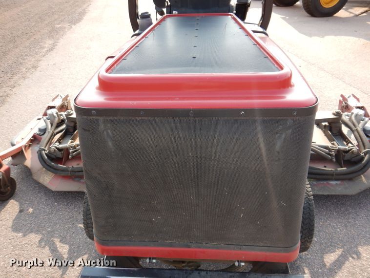 image for item IN9916 2013 Toro Groundsmaster 4000D  ZTR lawn mower