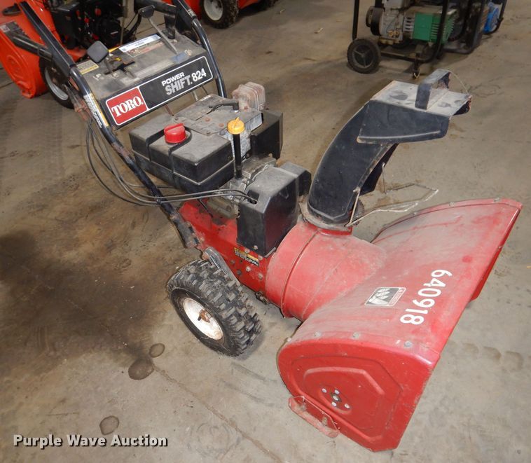 image for item IN9934 Toro 824  snow blower