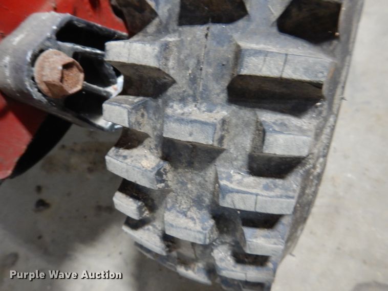 image for item IN9934 Toro 824  snow blower