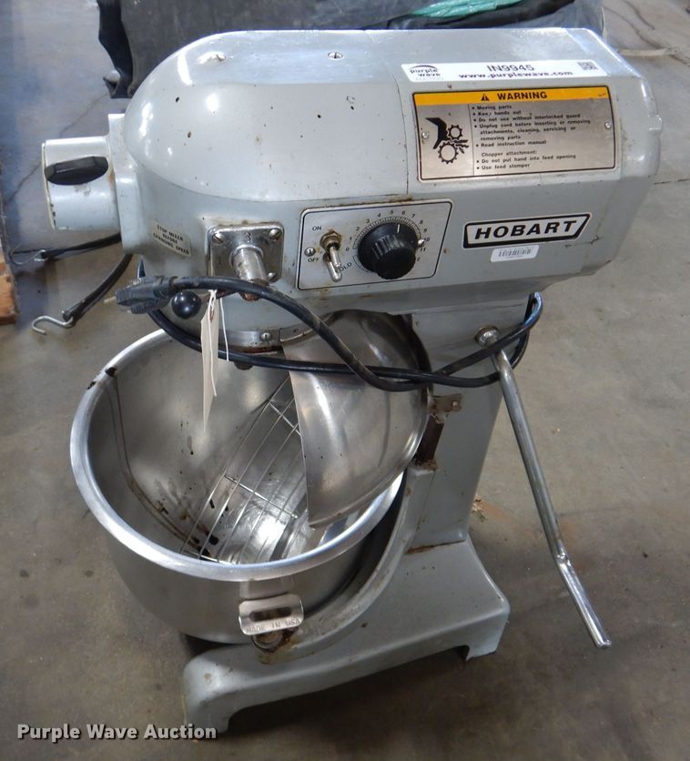 Hobart A200T mixer in Sioux Falls, SD Item IN9945 sold Purple Wave