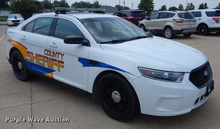 image for item JI9579 2017 Ford Taurus Police Interceptor