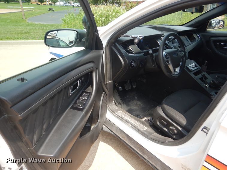 image for item JI9580 2017 Ford Taurus Police Interceptor